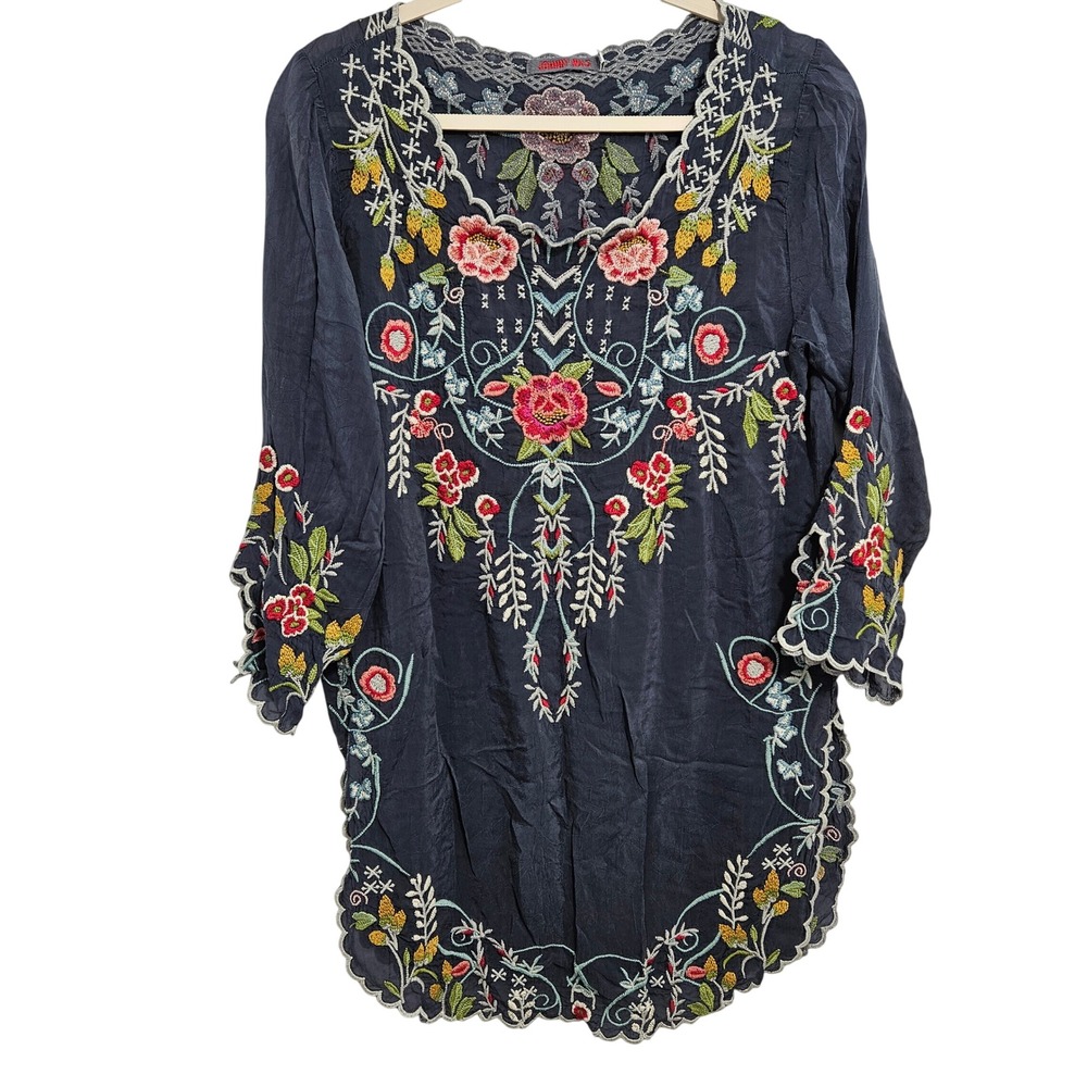 Johnny Was Embroidered Tunic Top Floral Scalloped Hem 3/4 Sleeve Boho Blue  S